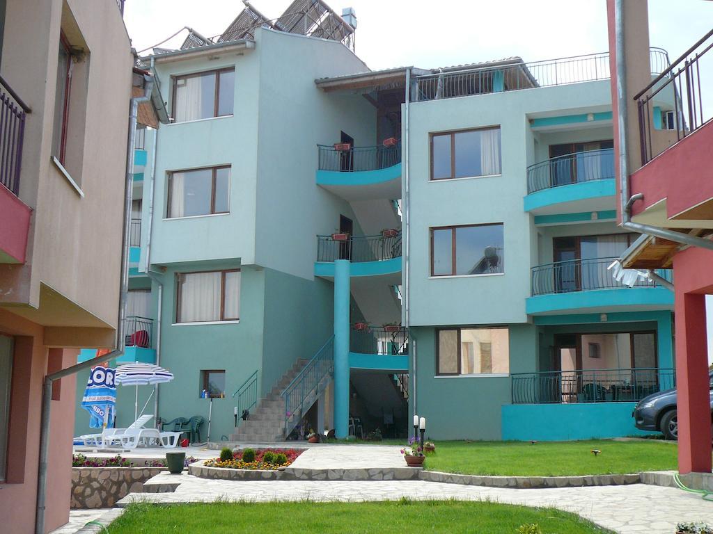 Dream Bay Family Hotel Tsarevo Esterno foto