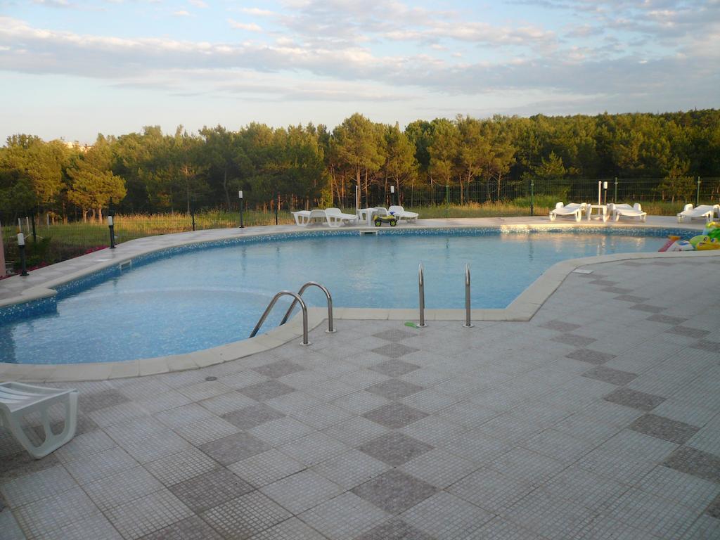 Dream Bay Family Hotel Tsarevo Esterno foto