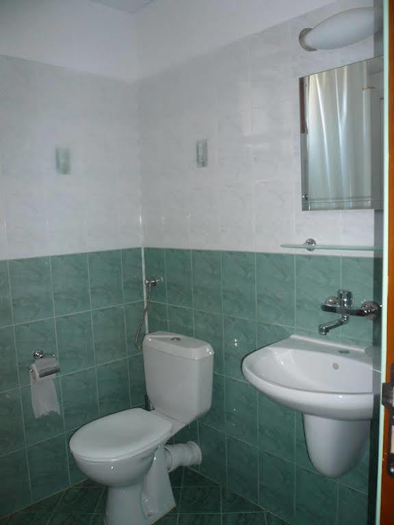Dream Bay Family Hotel Tsarevo Esterno foto