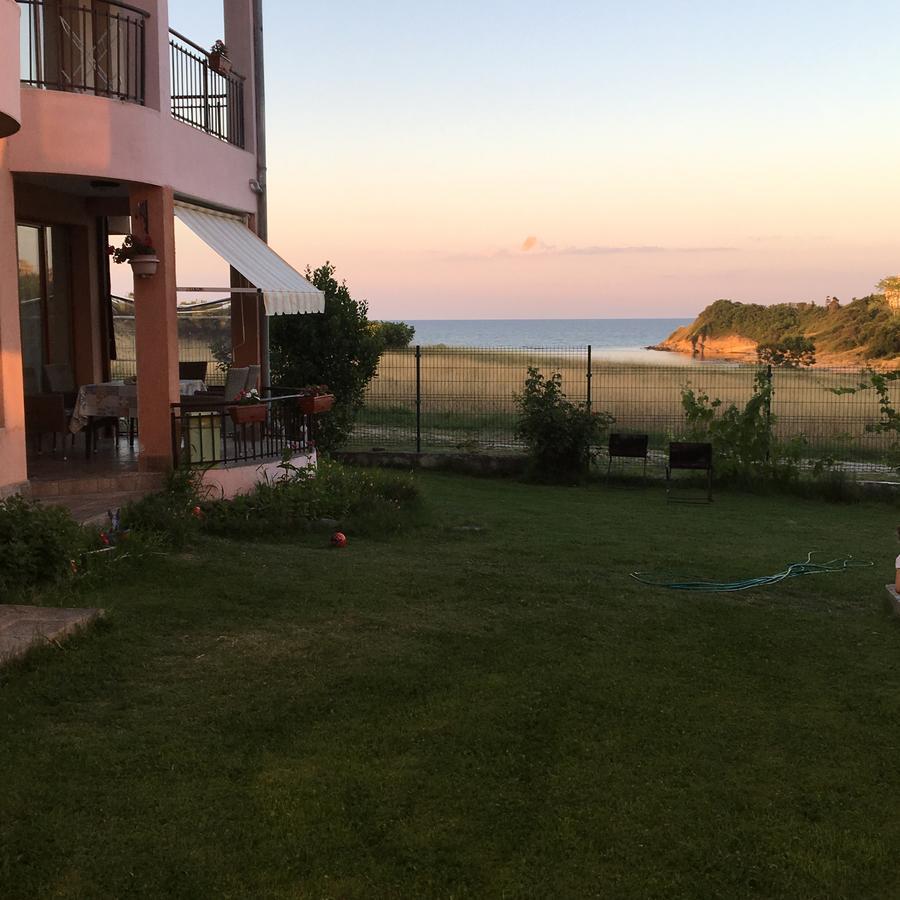 Dream Bay Family Hotel Tsarevo Esterno foto